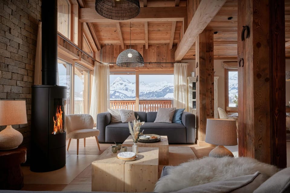 View (from property/room), Living room, Seating area