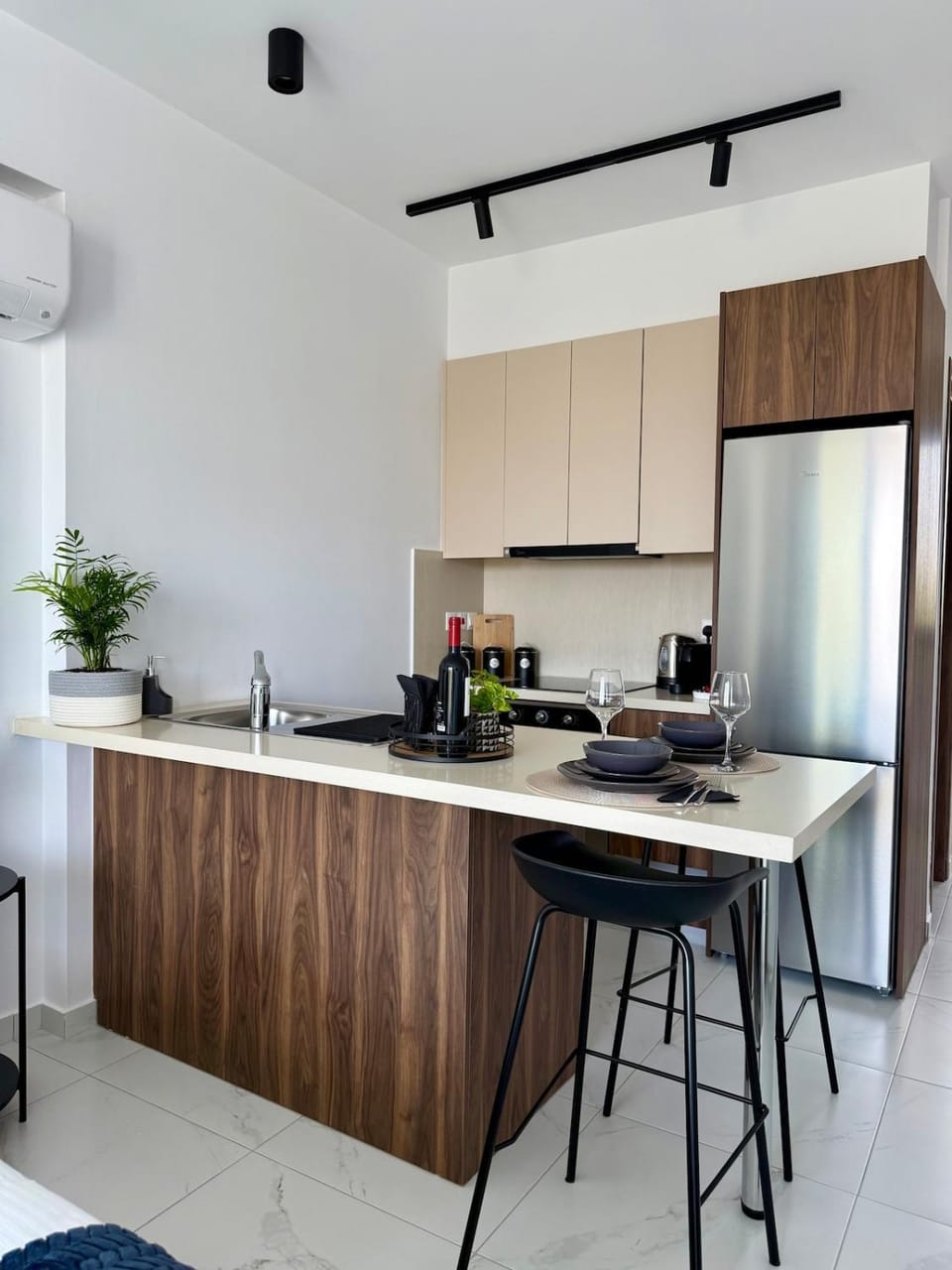 Chill and Stay-Luxury Studio with Pool and Sauna in Kato Paphos Apartment in Paphos