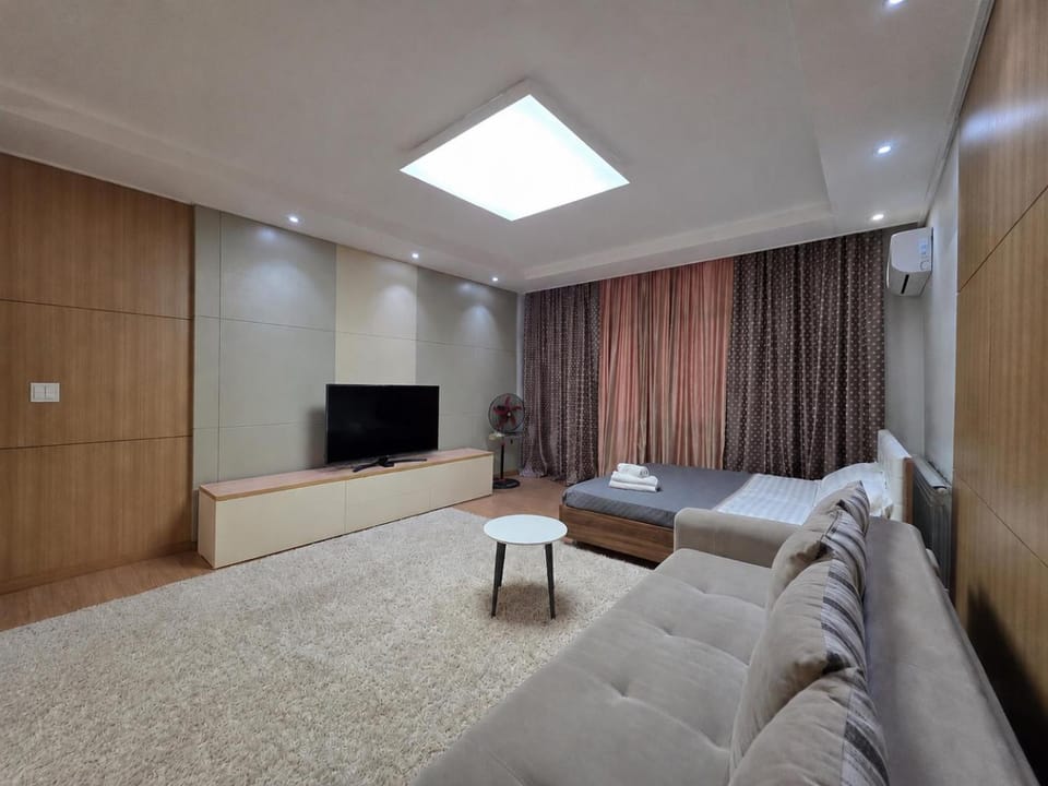 417 Кондиционер Апартаменты возле посольства США, Highvill Apartment in Kazakhstan