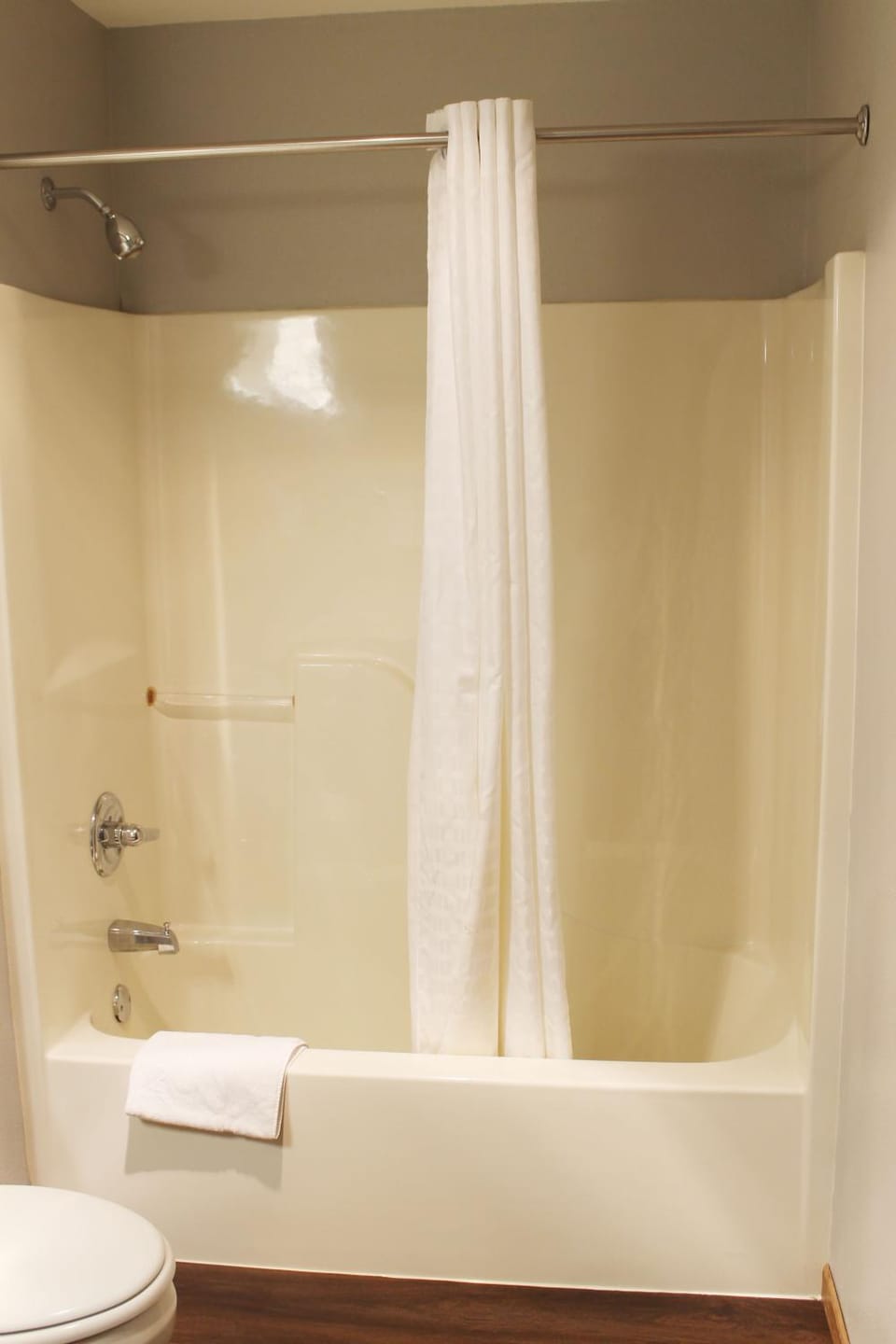 2 bed condo on Duck Lake in Eagle River House in Wisconsin