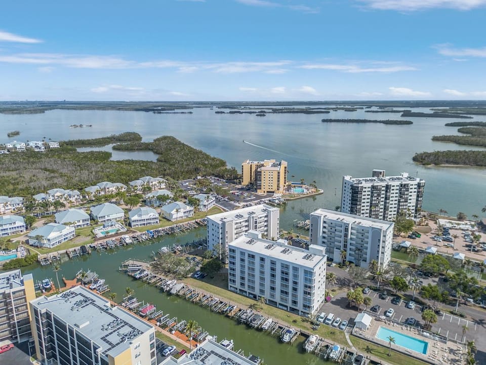 Casa Marina 144 condo Apartment in Estero Island