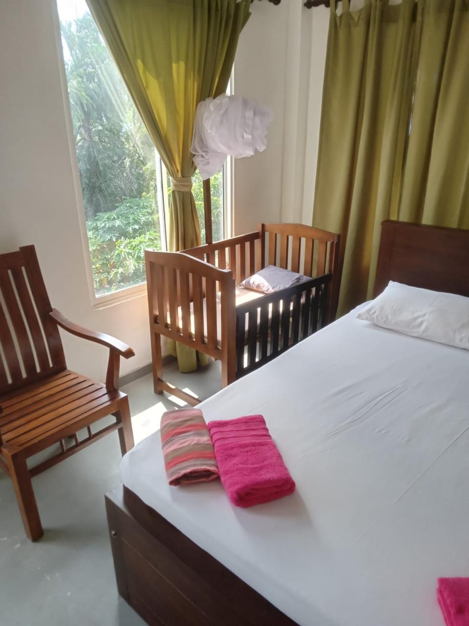 Master Bedroom with Lovely Environment Bed and Breakfast in Mirissa
