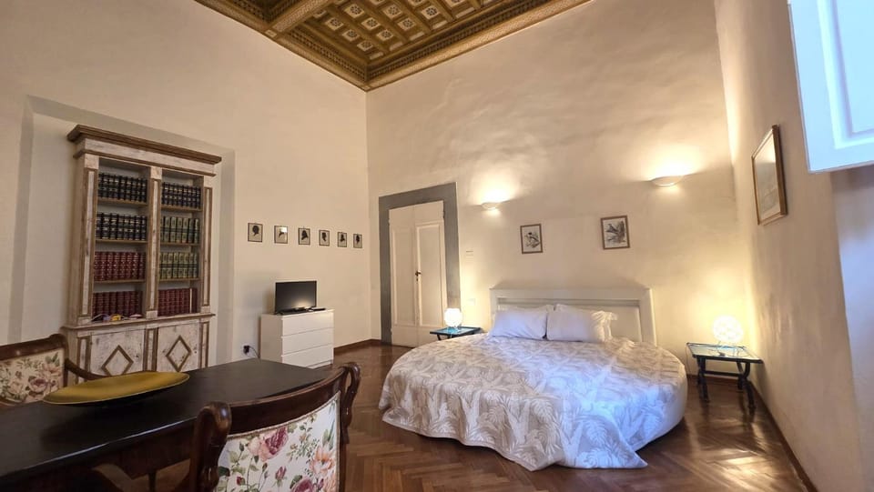 Bed, Decorative detail, Bedroom, wardrobe