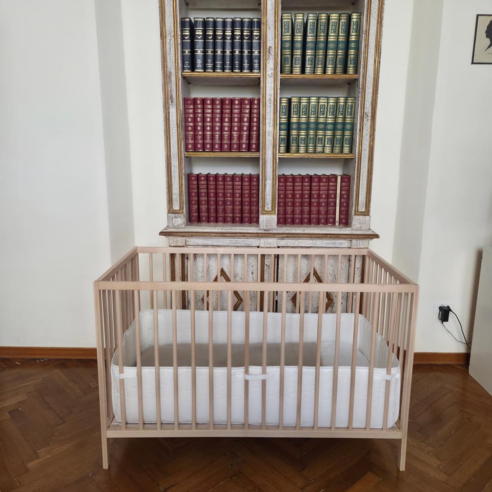 cot