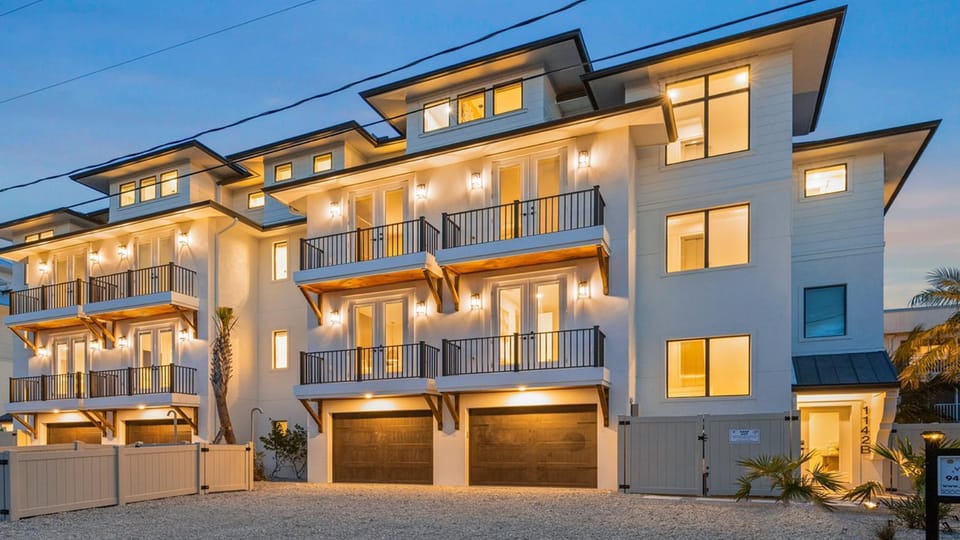 Property building, Day, Night, View (from property/room), Balcony/Terrace, Other
