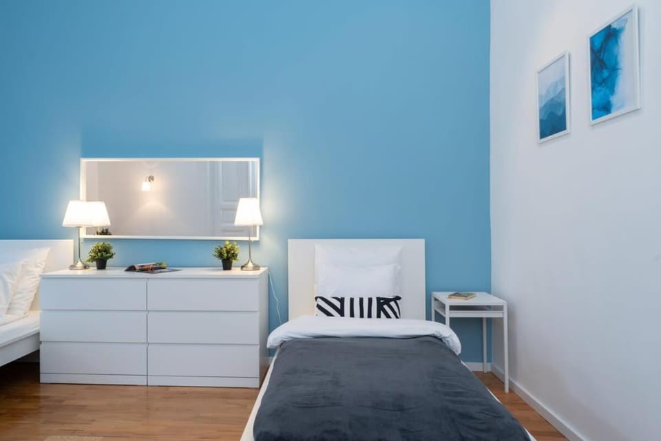New trendy central apartment at the perfect location Apartment in Budapest