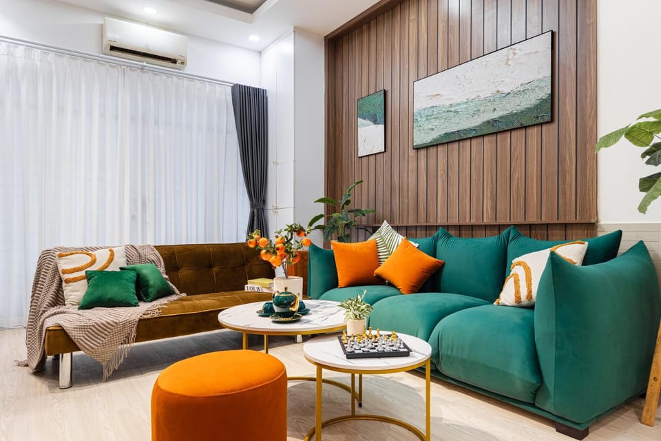 Living room, Seating area, air conditioner