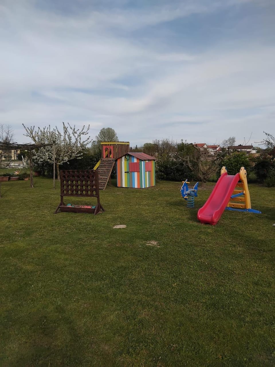 Il Giardino dei Ciliegi appartamento con 3 camere Apartment in Friuli-Venezia Giulia