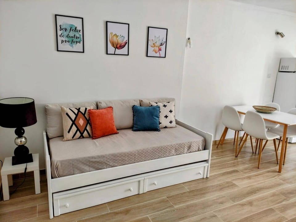 Bed, Living room, Dining area