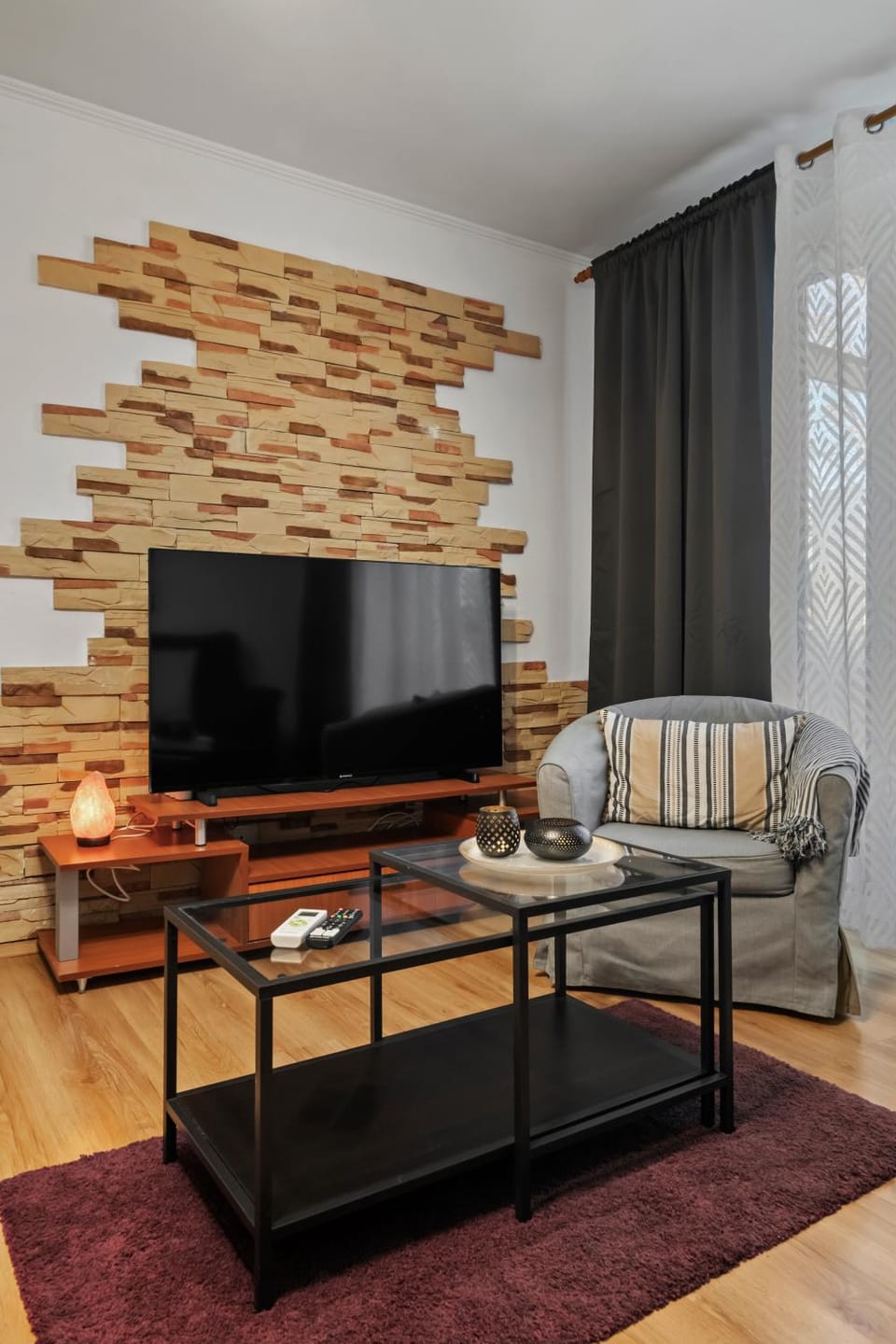 Old Town MetroDoor Apartment in Bucharest