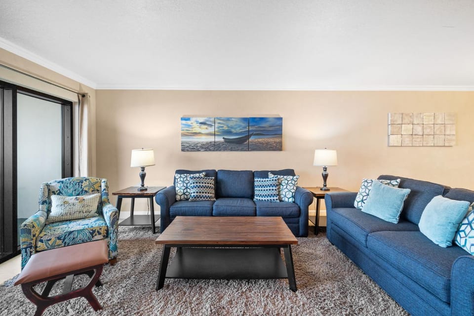 Surf Dweller 210 - Surf Buggy House in Schaumburg