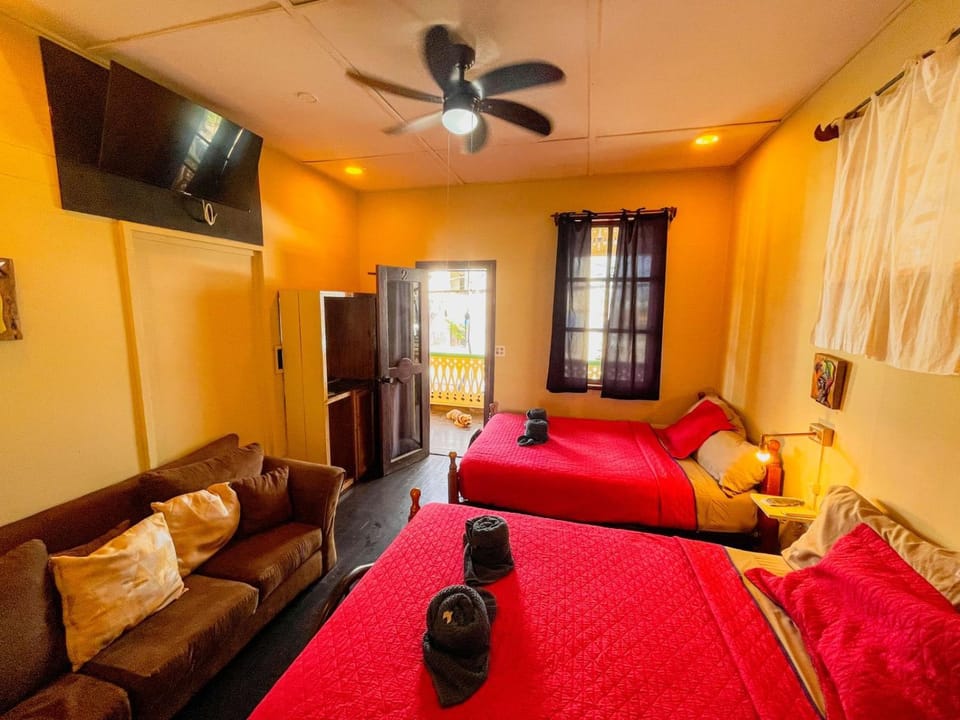 Calipso Bocas Town - Cozy Caribbean House in the Center Bed and Breakfast in Bocas del Toro Province