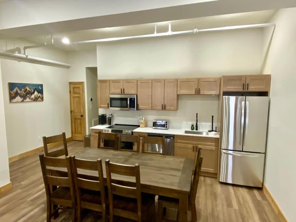 Luxury TownHome 106 House in Wilmington