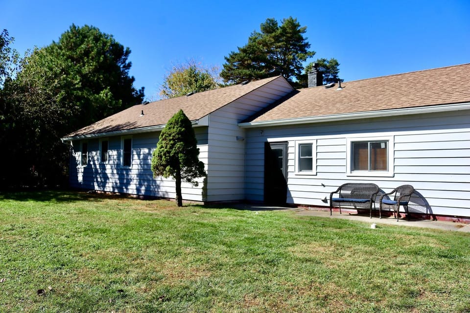 Near Detroit Metro Area: New Baltimore Home! House in Lake Erie