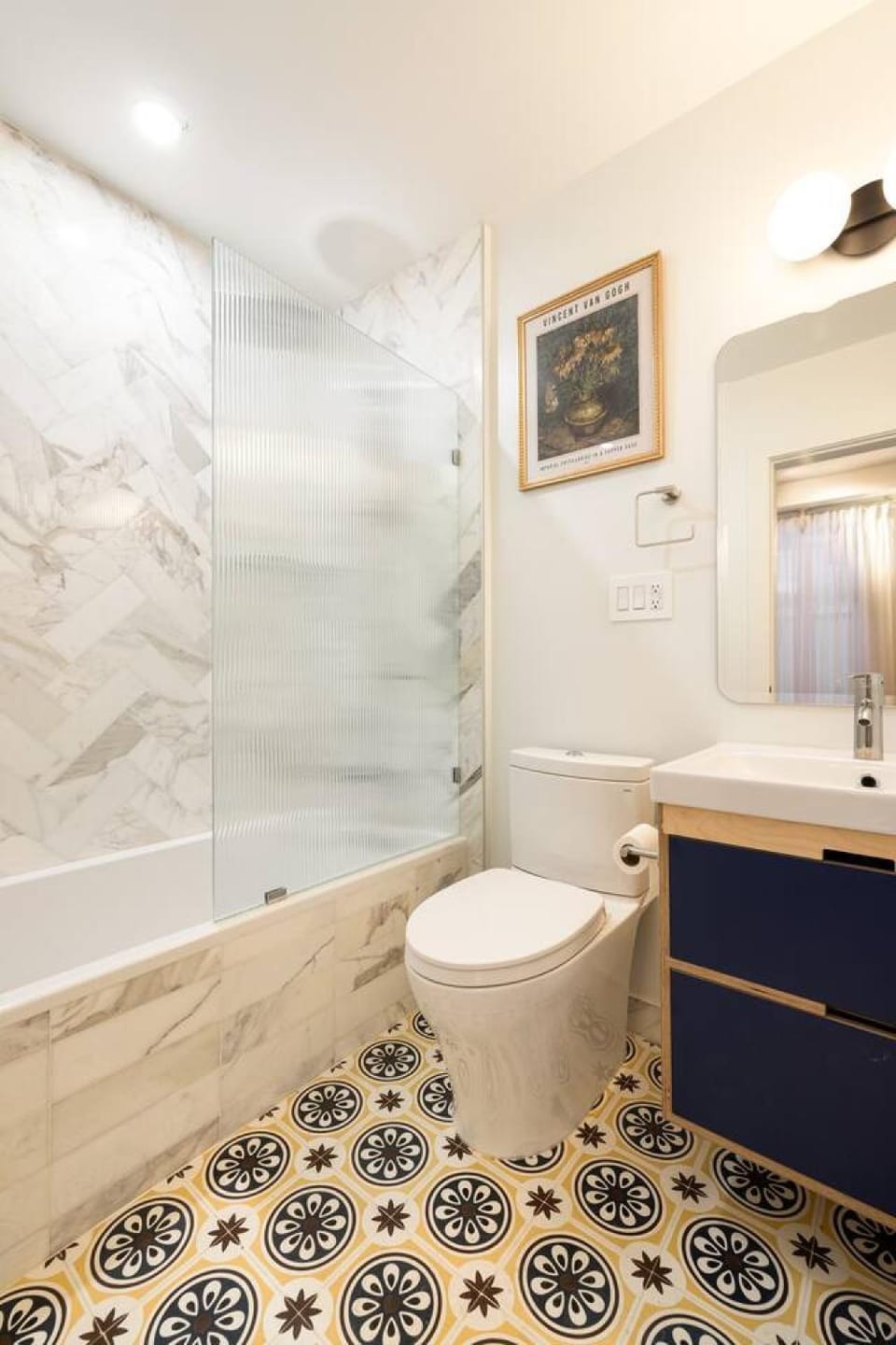 Walk to ALL - Washington Park - Gorgeous 2BR Condo House in Over The Rhine