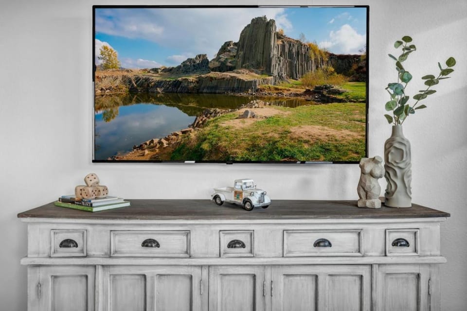 Communal lounge/ TV room, TV and multimedia, Evening entertainment