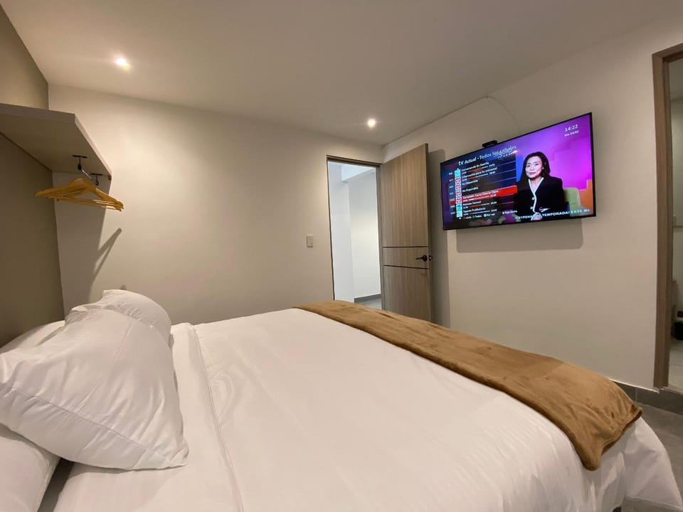 Bed, Photo of the whole room