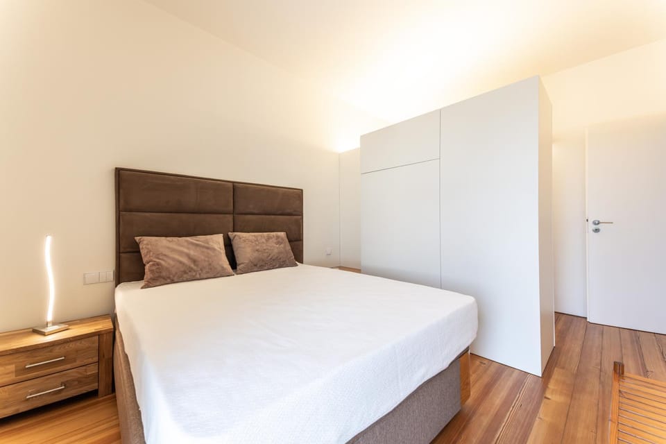 Bed, Bedroom, wardrobe