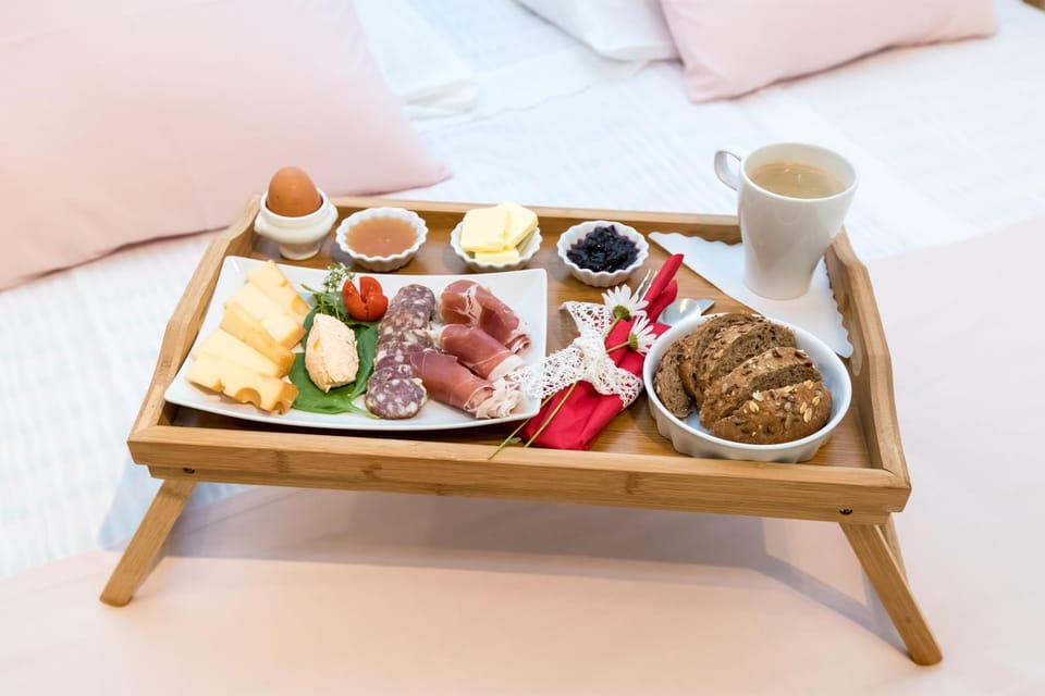 Food and drinks, Food, Breakfast, Buffet breakfast