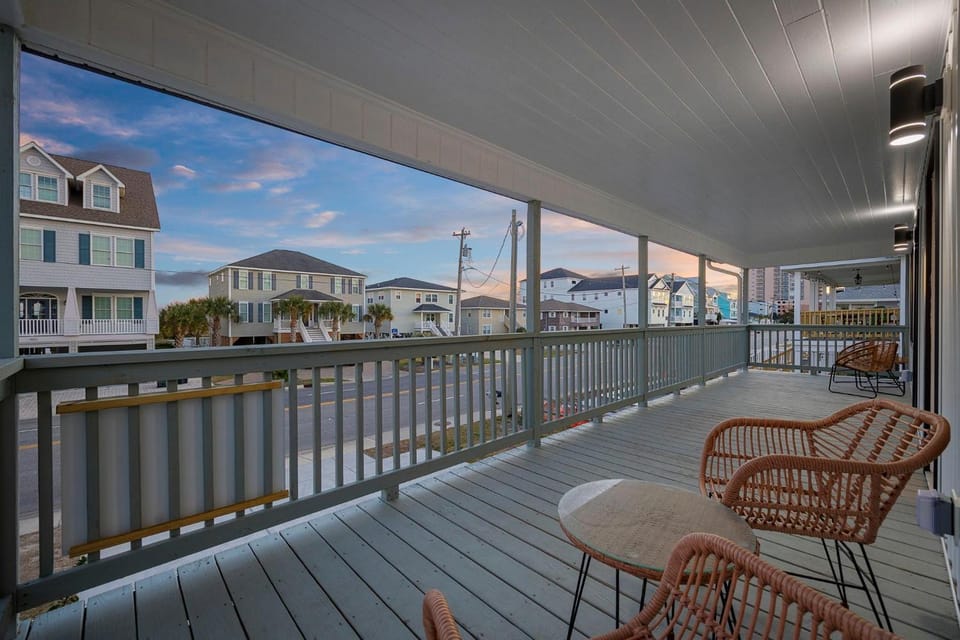 Elvi's Beachside Getaway House in North Myrtle Beach