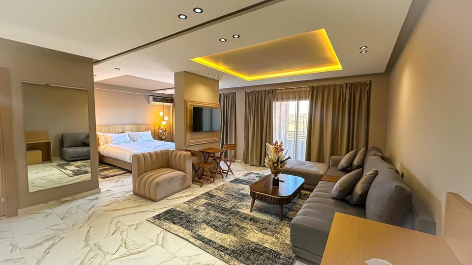 TV and multimedia, Living room, Photo of the whole room, Seating area