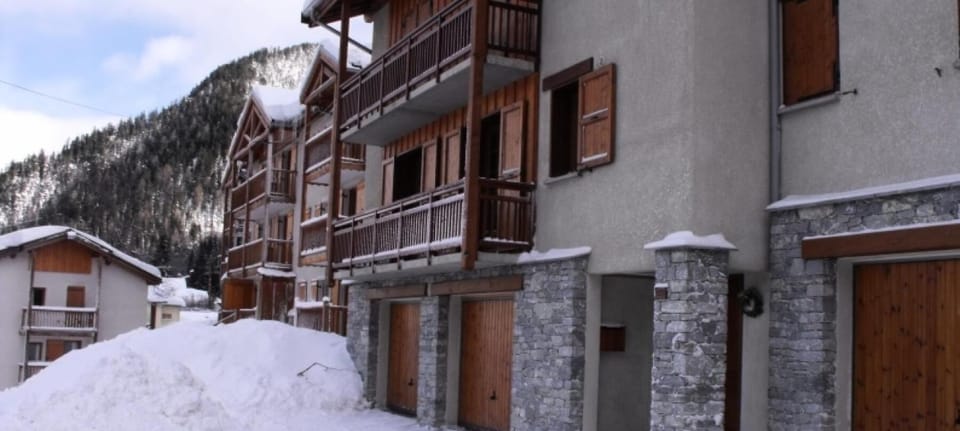 Résidence Albriet - Magnifique appartement 14 personnes en duplex MAE-3774 Apartment in Piedmont