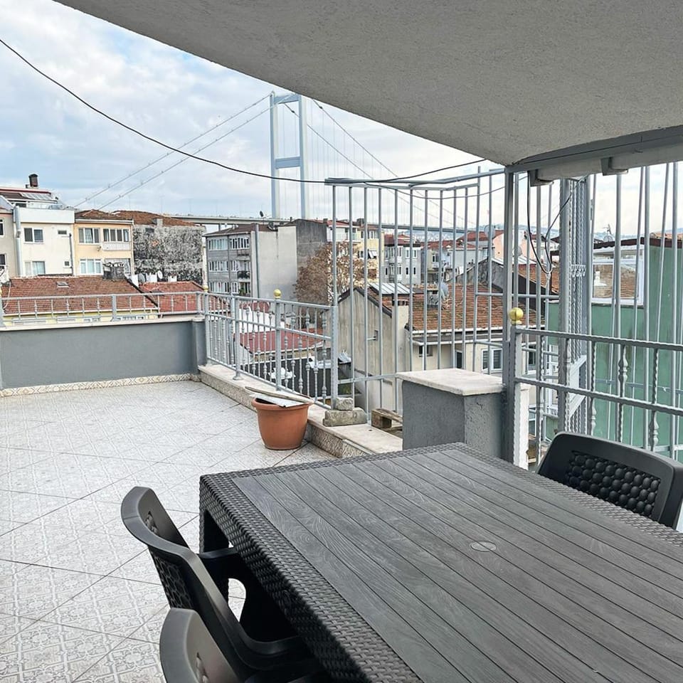 Patio, Day, View (from property/room), Balcony/Terrace, Seating area