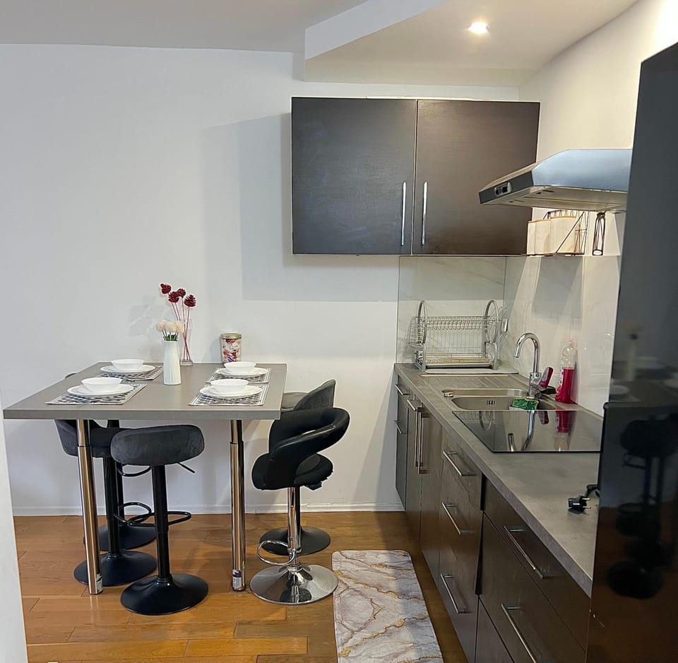 Chambre Rivage, Paris, Créteil Soleil, Lac Bed and Breakfast in Créteil