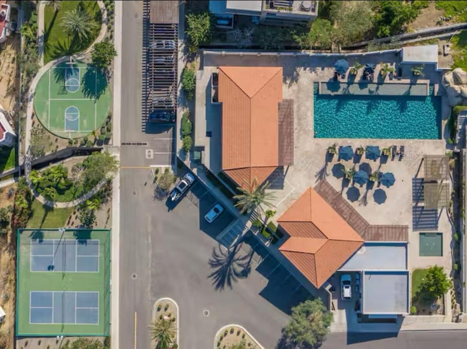Tramonti Condo with Ocean and Arch Views plus Resort Access Apartment in Baja California Sur