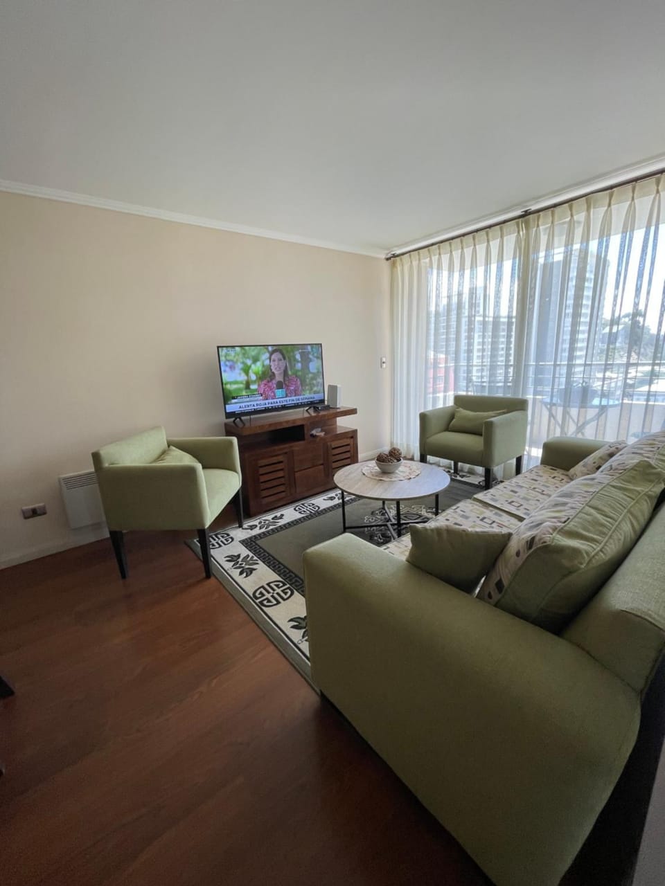 Communal lounge/ TV room