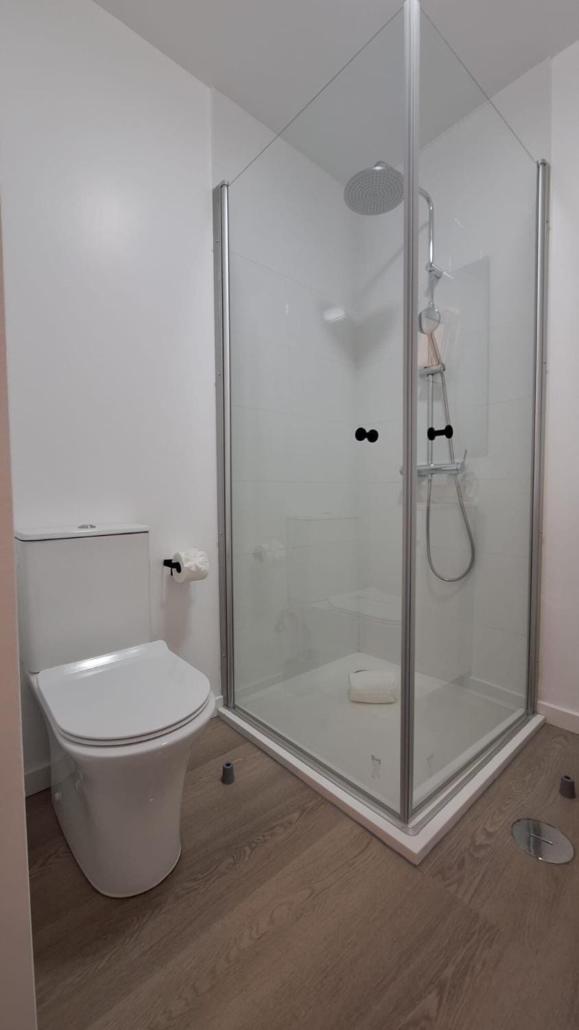 Shower, Toilet, Bathroom