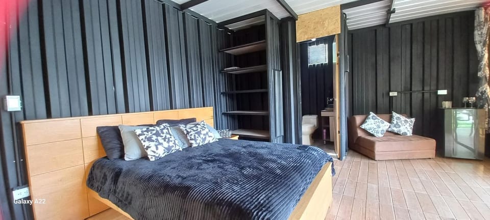 Bed, Photo of the whole room, Bedroom, wardrobe