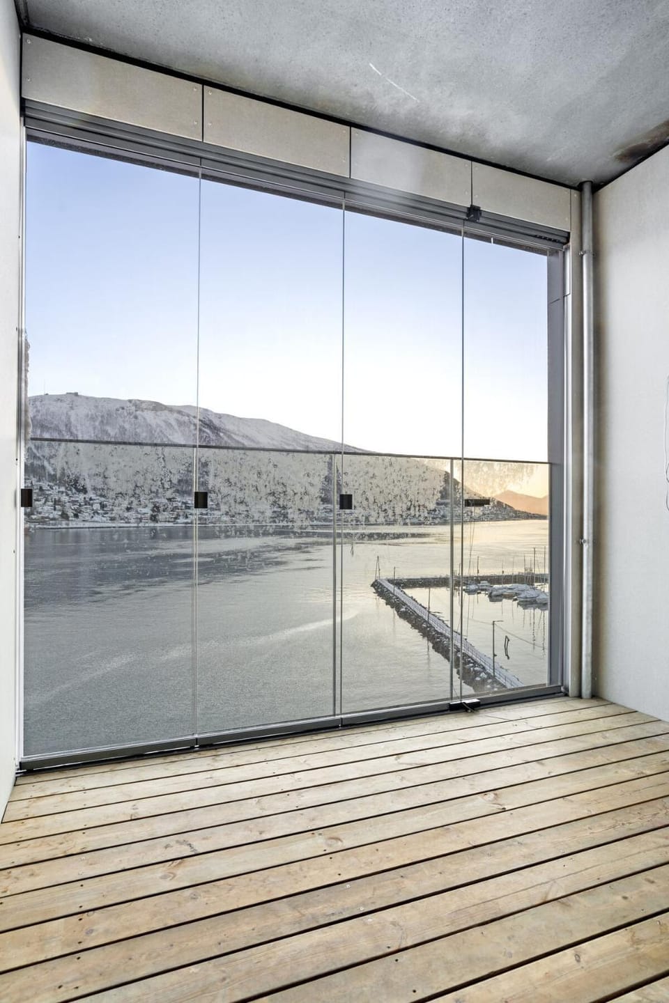Balcony/Terrace, Mountain view, Sea view