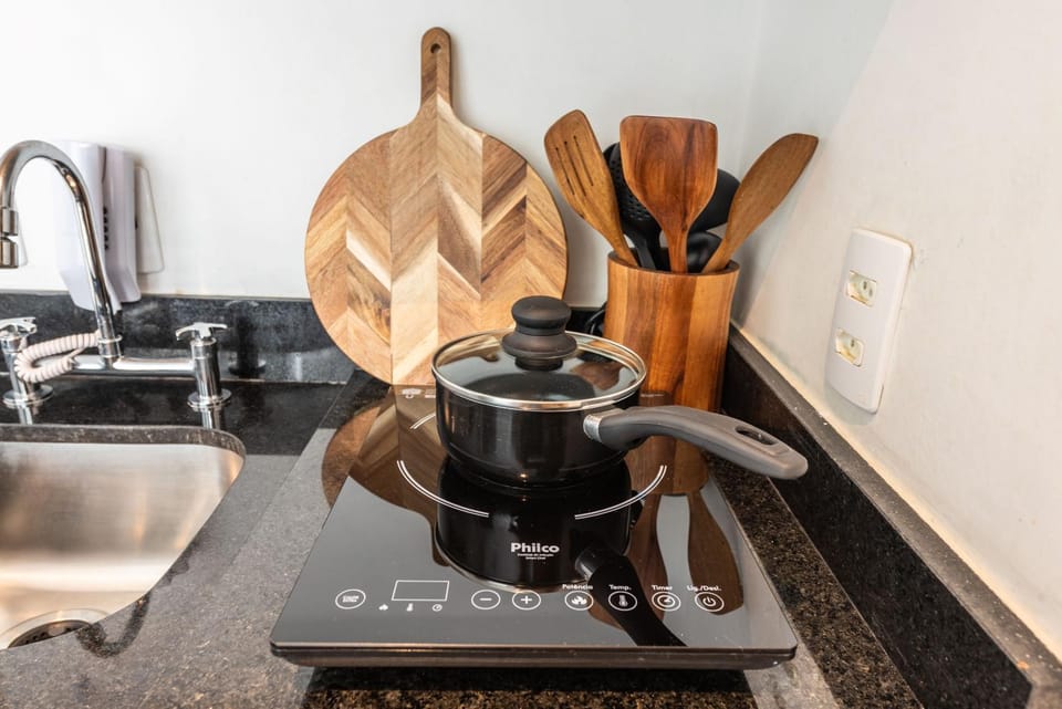Kitchen or kitchenette, stove