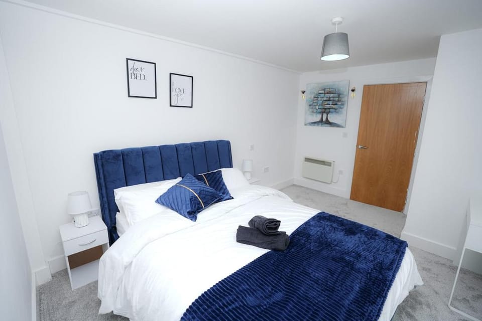 2 Bed Apartment - Bham City Centre, Next to Utility Arena - Free Parking! Apartment in Birmingham