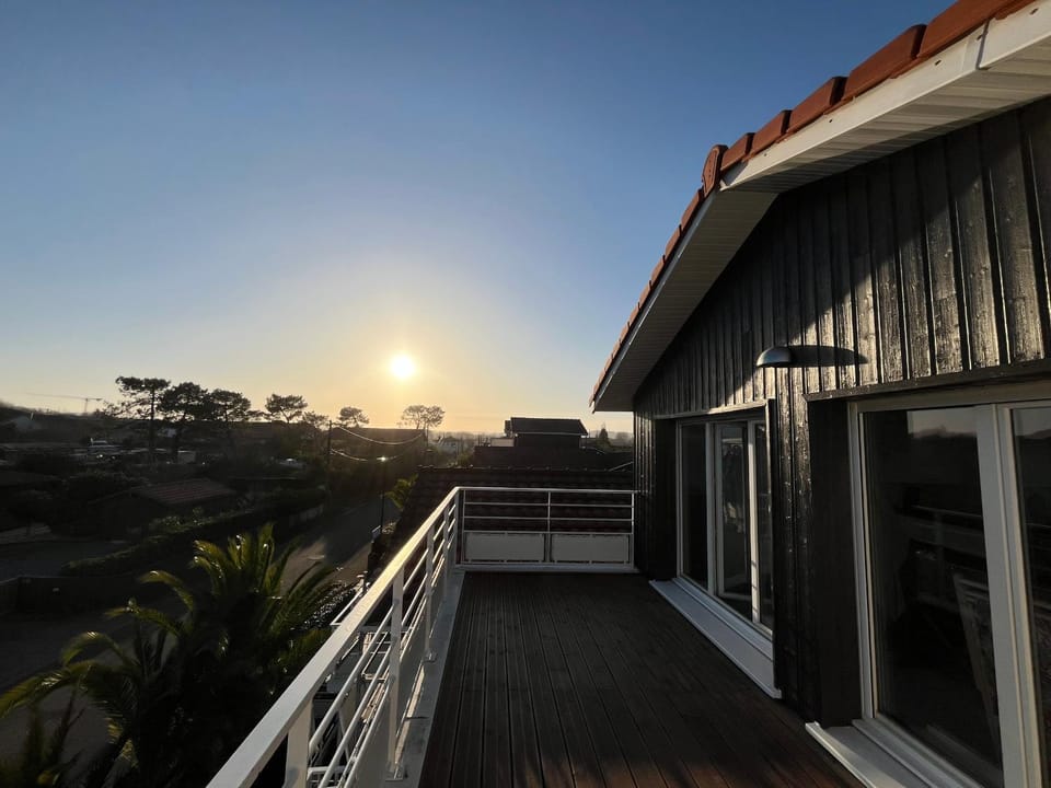 Duplex T3 avec parking privé, près du port à La Teste de Buch - FR-1-319-587 Apartment in Arcachon