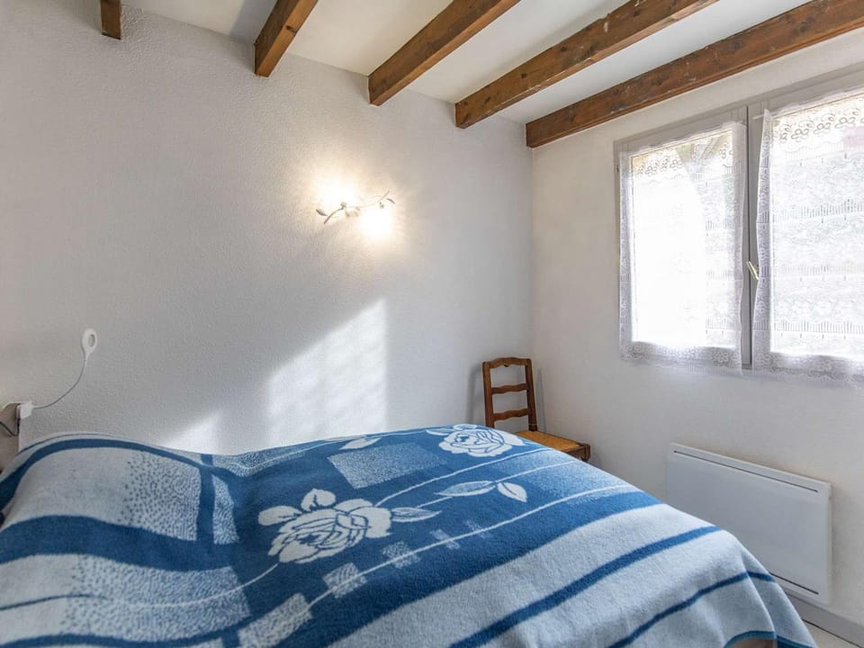Chalet idéal au cœur de Cauterets, 6-8 pers, parking privé - FR-1-401-315 Apartment in Cauterets