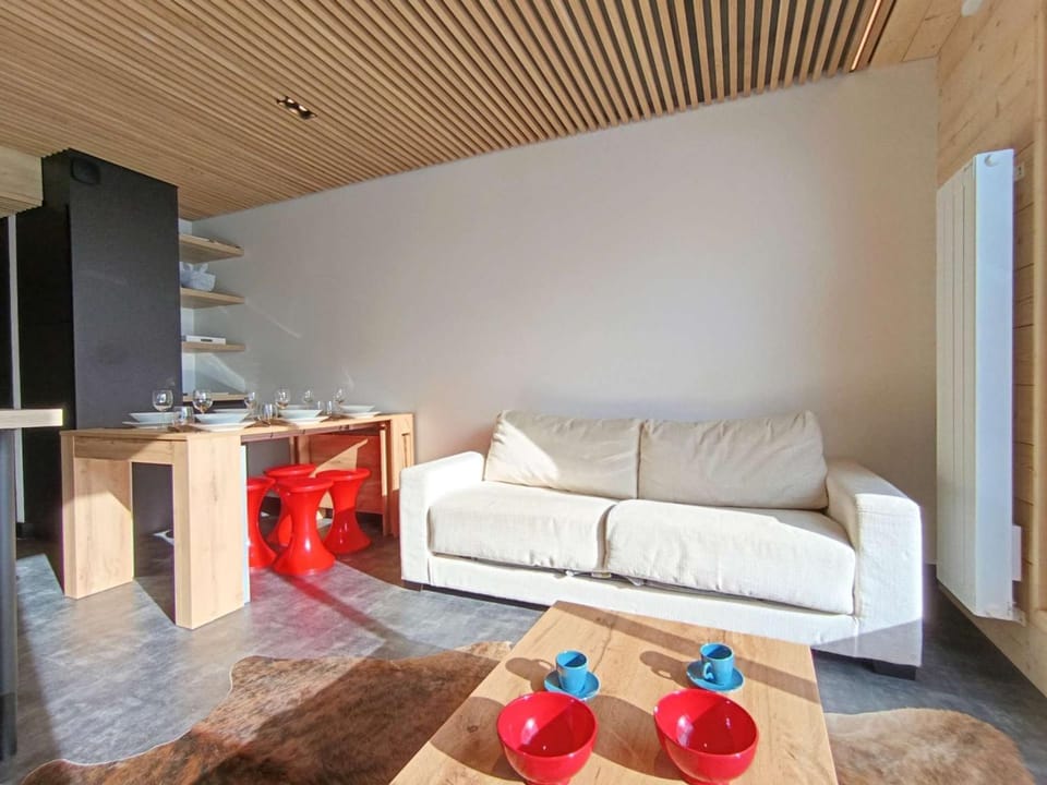 Studio Cabine 6 Pers, Balcon, Piau-Engaly - FR-1-457-374 Cabin in Saint-Lary-Soulan