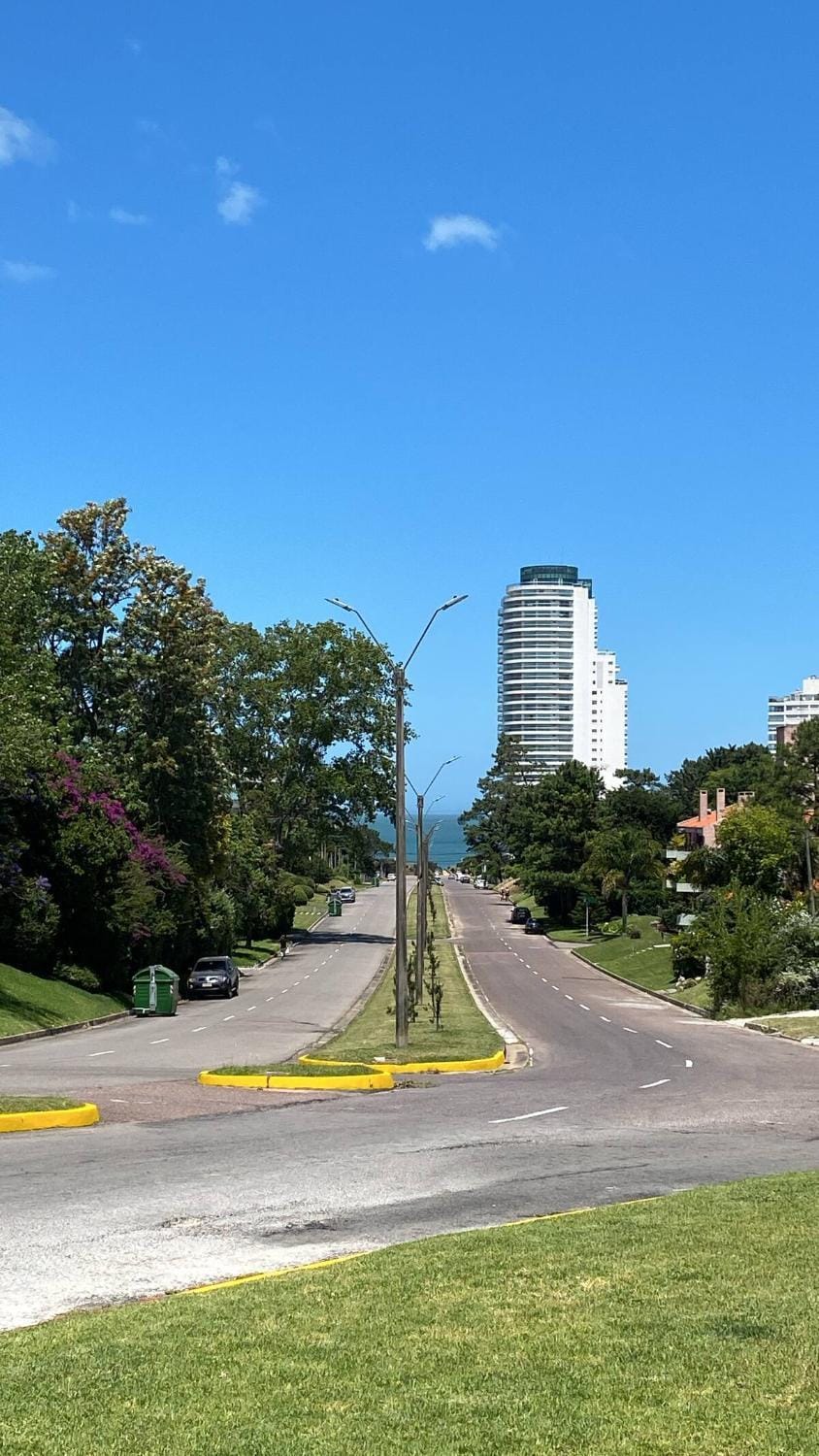 Apto a cuadras de la playa Apartment in Punta del Este