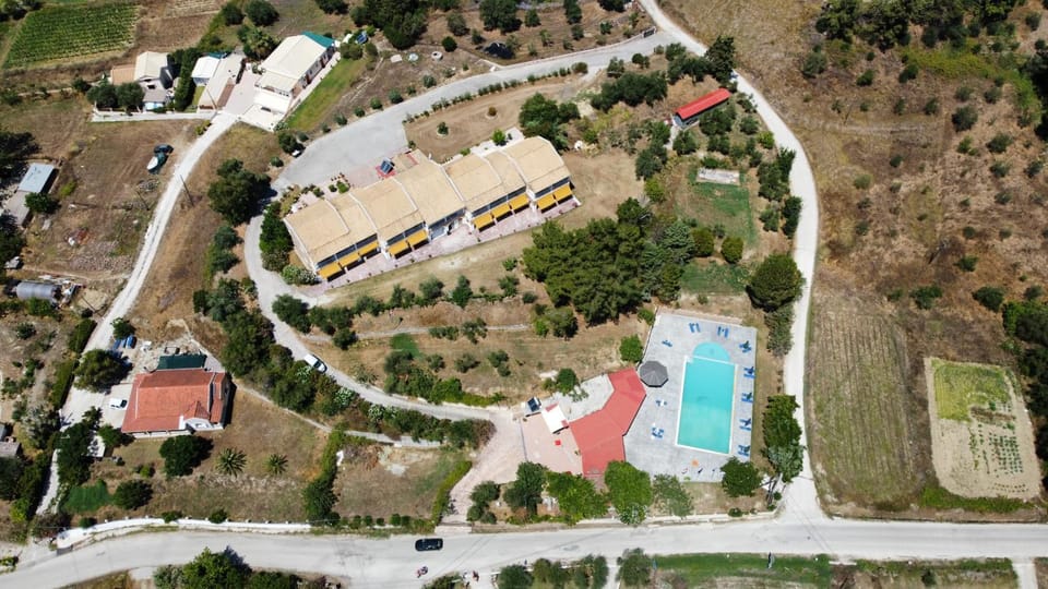 Property building, Natural landscape, Bird's eye view, Street view