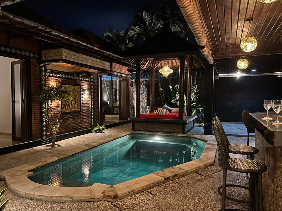 Night, Balcony/Terrace, Pool view, Swimming pool