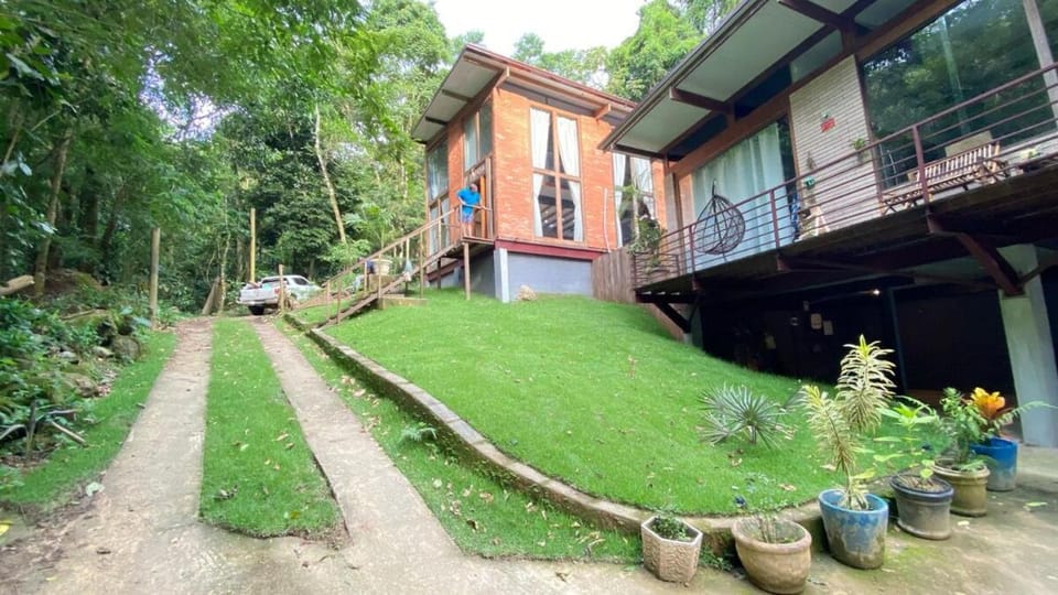 Vargem House House in Rio de Janeiro