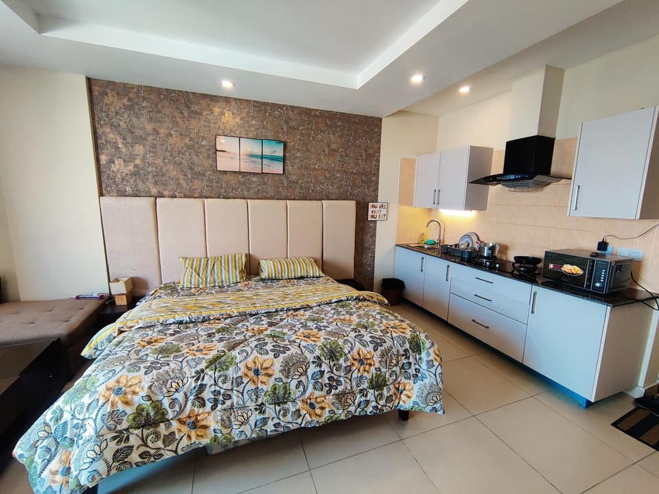 Studio Murree facing apartment In Bahria Enclave Apartment in Islamabad Capital Territory