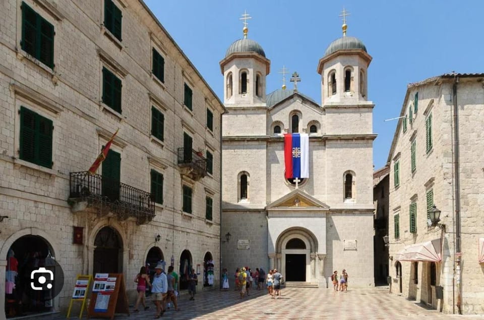levent 2 Hostel in Kotor