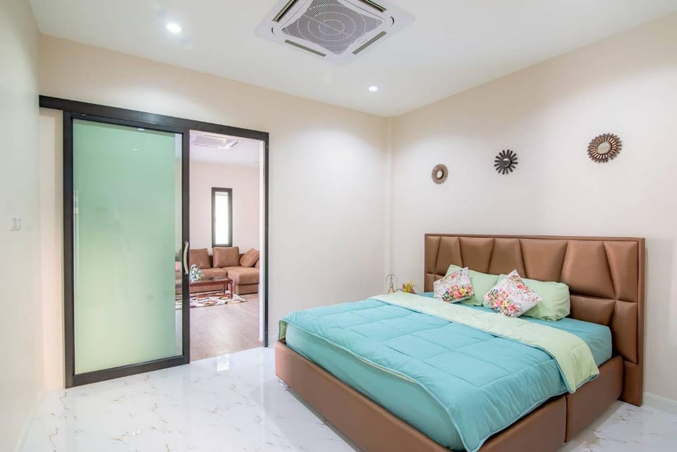PT HOUSe Villa in Hua Hin District