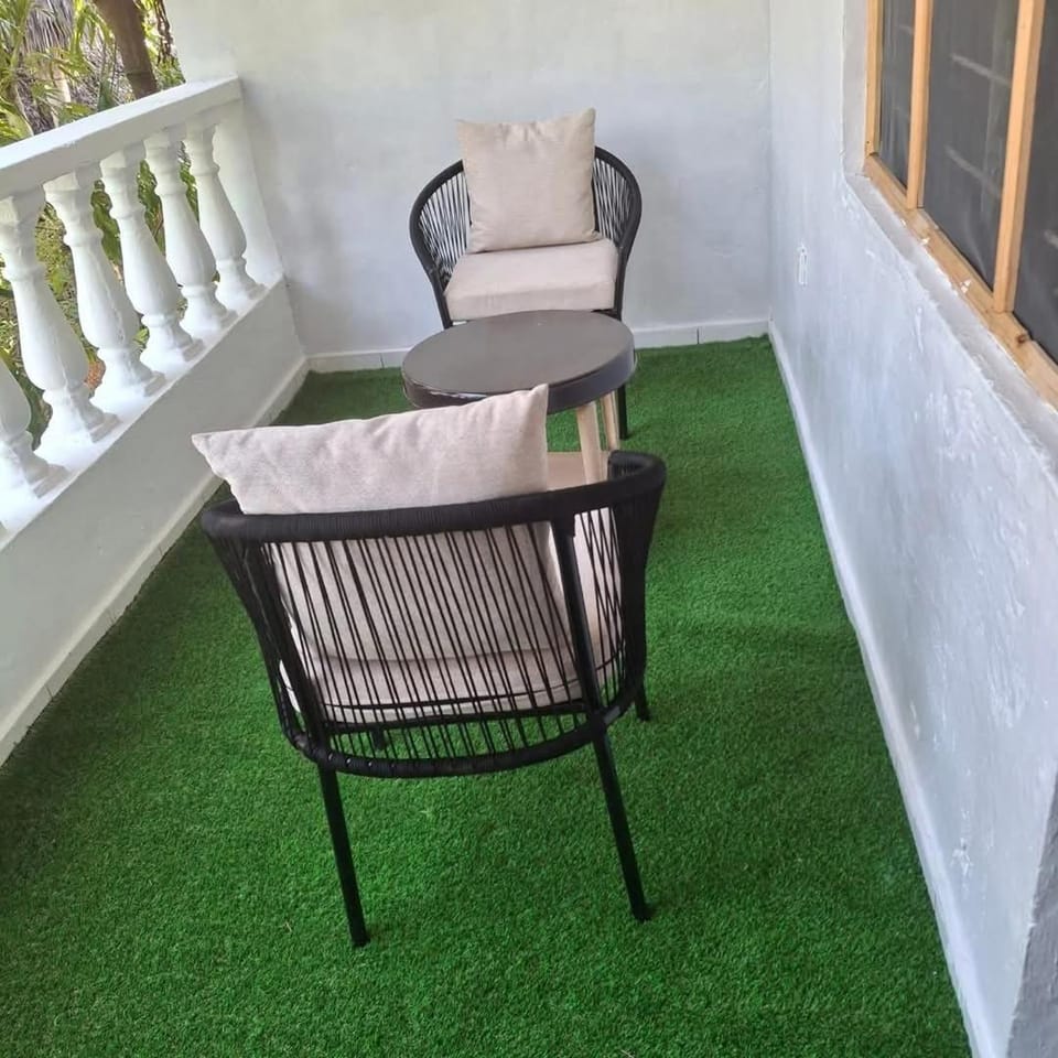 Aura Studio in Diani Bed and Breakfast in Diani Beach