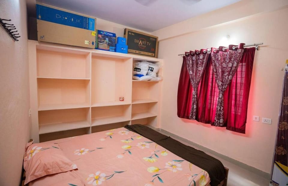 KesarHomes-1stFLR-FLT102 2BHK-AC-Lift-Kukatpally Apartment in Hyderabad