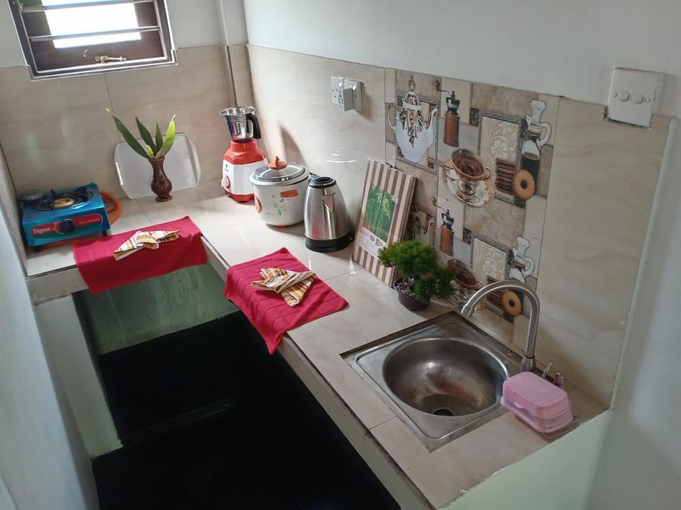 Coffee/tea facilities, Kitchen or kitchenette