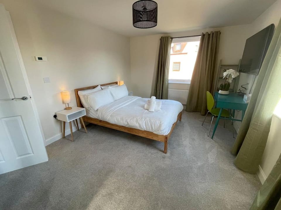 Brand New Executive House nr Science Parks House in Cambridge