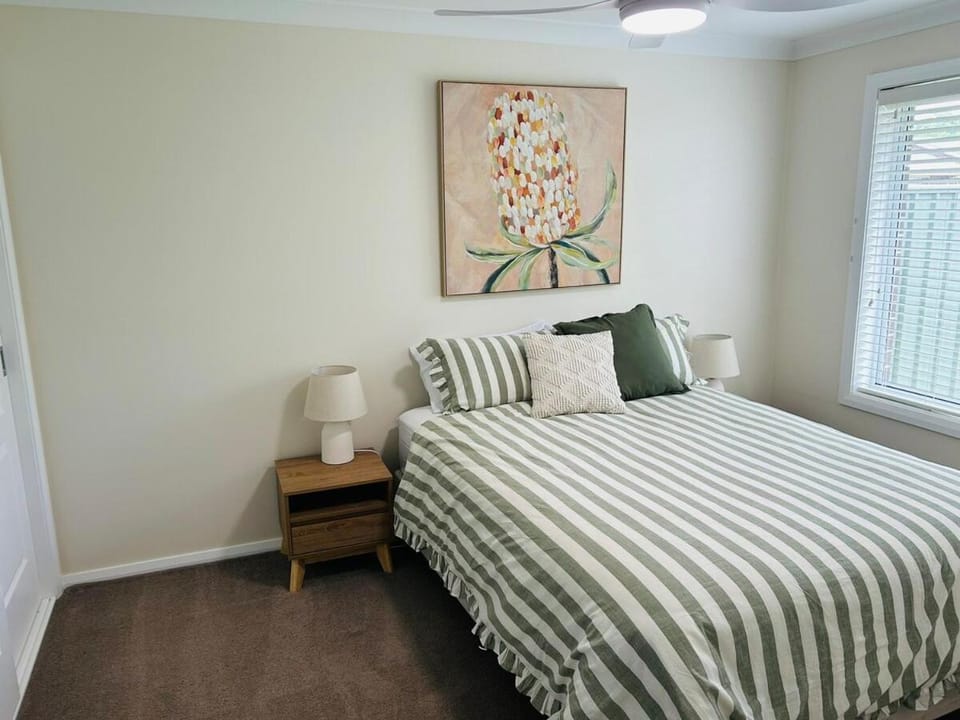 Cozy 2-Bedroom Retreat Apartment in Young